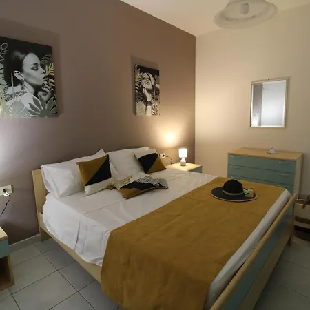 아파트 La Playa Apartment- Fronte 라 칼레타