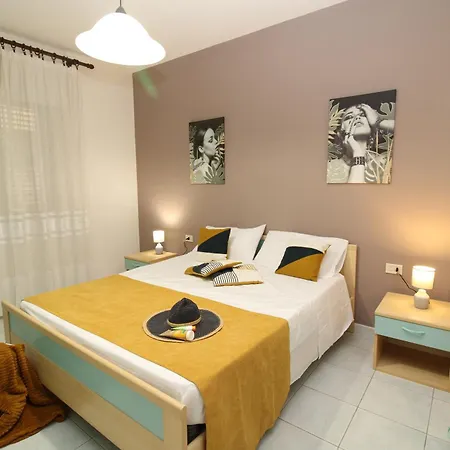 La Playa Apartment- Fronte Apartment La Caletta