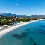 La Playa Apartment- Fronte * La Caletta