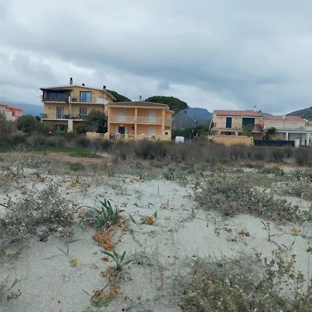 La Playa Apartment- Fronte La Caletta