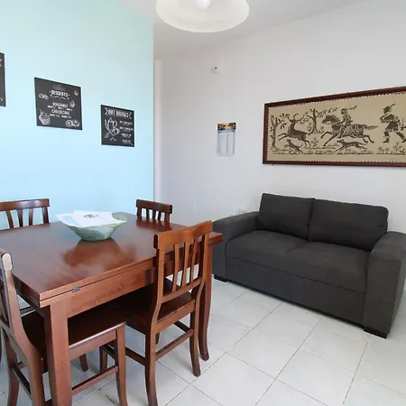 La Playa Apartment- Fronte *